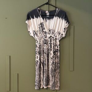 Chic Black and White Midi Dress